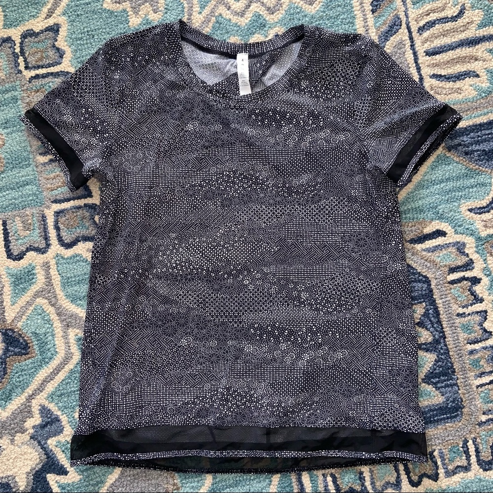 Lululemon top